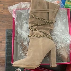 Brand new boots 😍